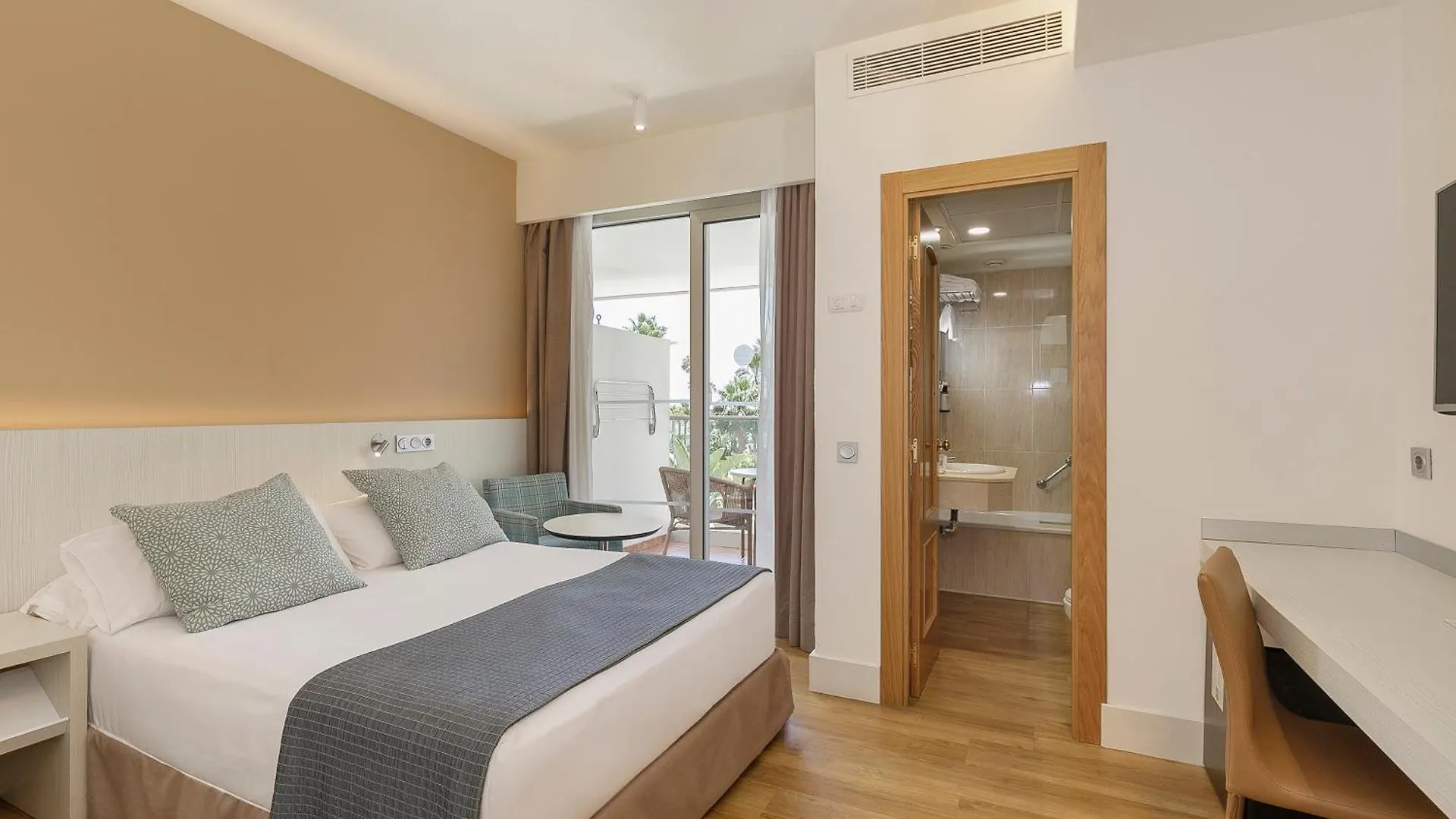 Sol Torremolinos - Don Pedro Hotel